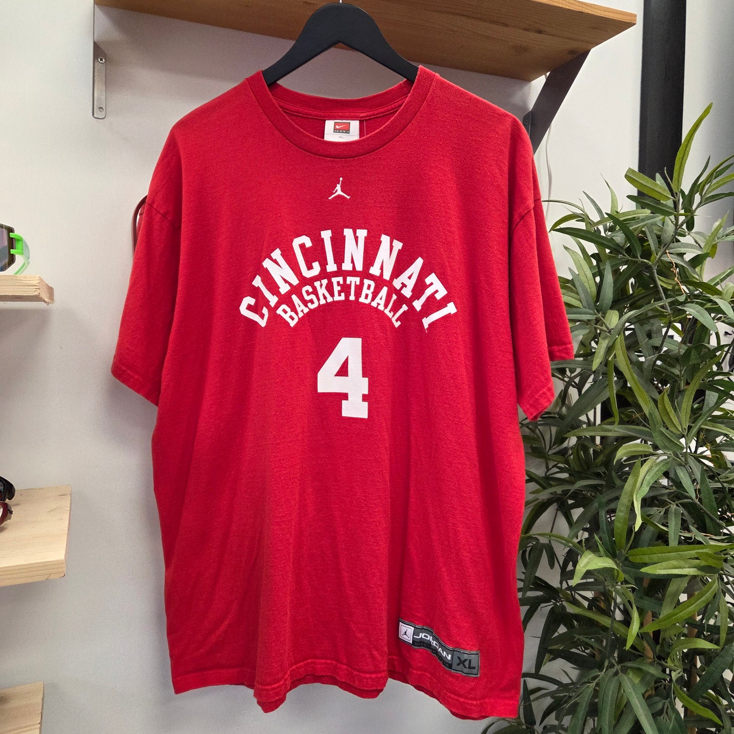 Vtg Nike Bearcats Jordan Kenyon Tee