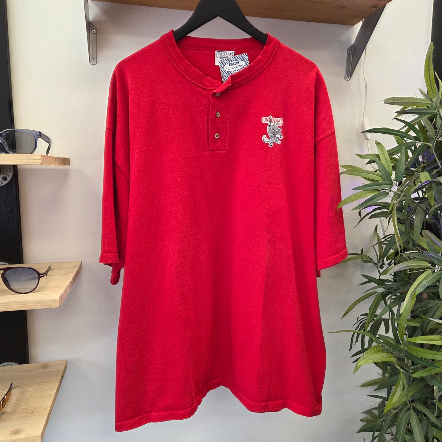 90s Cincinnati Bearcats Henley Tee 2XL