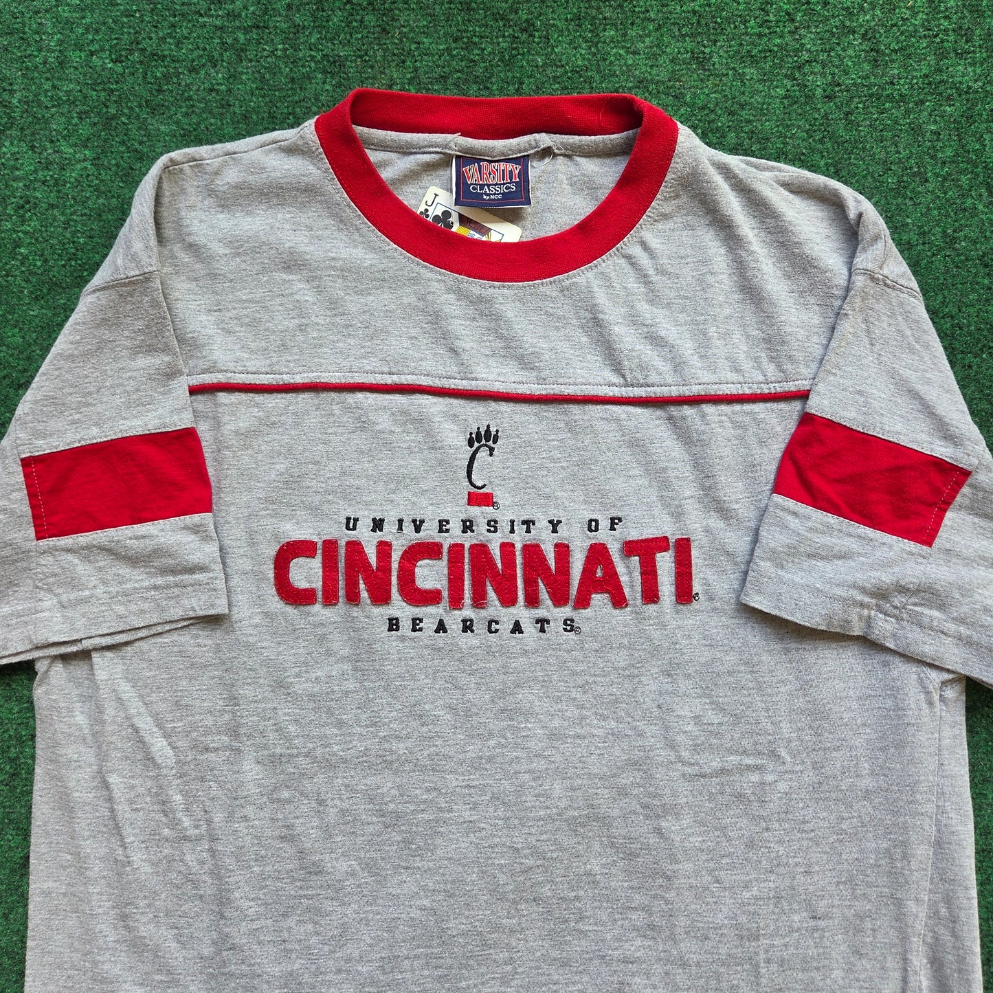 Vintage 90s Y2k Cincinnati Bearcats VC T Shirt