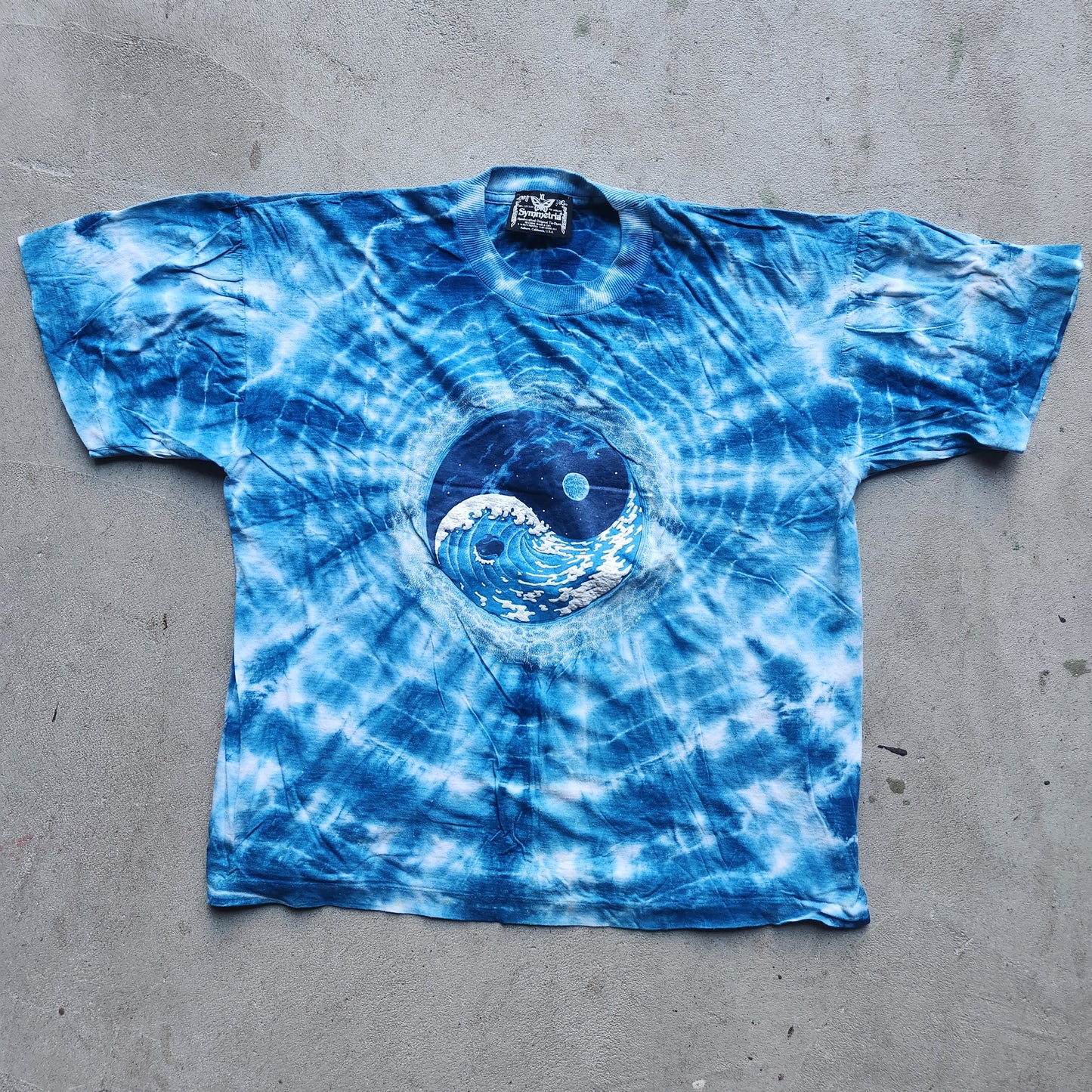 Vtg Symmetria Shirt Ying Yang Wave Ocean Moon Large XL Tie Dye Tee